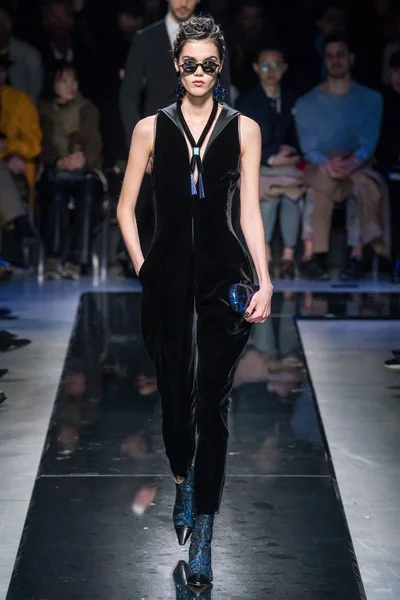 Look 71